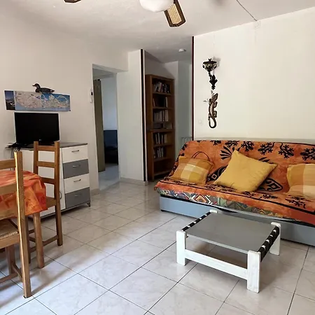 T3 Climatise En Rdc, Terrasse Fleurie, Ideal Famille, 6p, Proche Plage, Parking Inclus - Fr-1-799-18