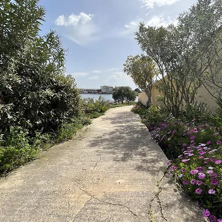 T3 Climatise En Rdc, Terrasse Fleurie, Ideal Famille, 6p, Proche Plage, Parking Inclus - Fr-1-799-18 Apartment *
